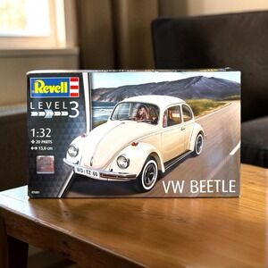 Revell G 7681 -1960's VW Volkswagen Beetle Plastic Model Kit 1/32 FACTORY SEALED